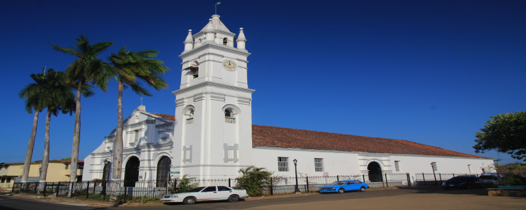 Iglesia San Atanasio - La Villa